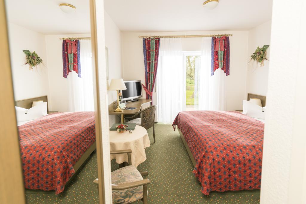 Das Fritz Hotel Schwerin Schoene Lage Im Gruenen Mit Regionaler Kueche Kostenfreien Parkplaetzen Und E Ladestation Zewnętrze zdjęcie