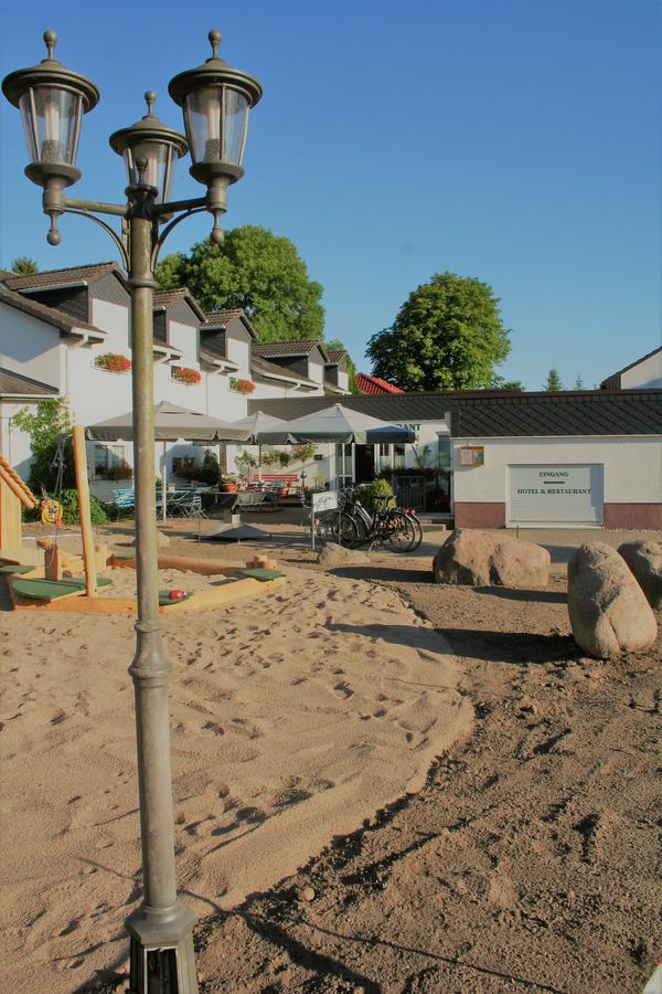 Das Fritz Hotel Schwerin Schoene Lage Im Gruenen Mit Regionaler Kueche Kostenfreien Parkplaetzen Und E Ladestation Zewnętrze zdjęcie